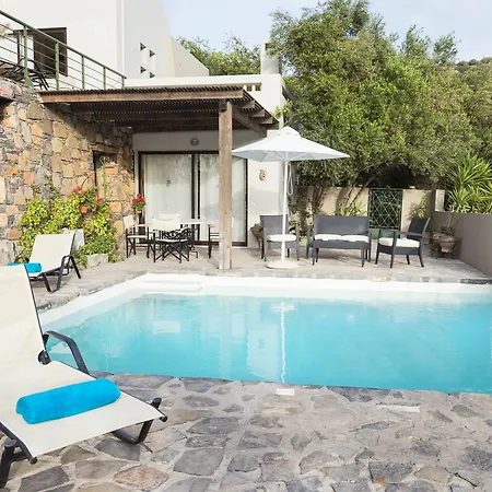 Villa Istron Villas
